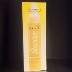 𝅺JOHN FRIEDA Sheer BLONDE Go Blonder
CONTROLLED LIGHTENING SPRAY
